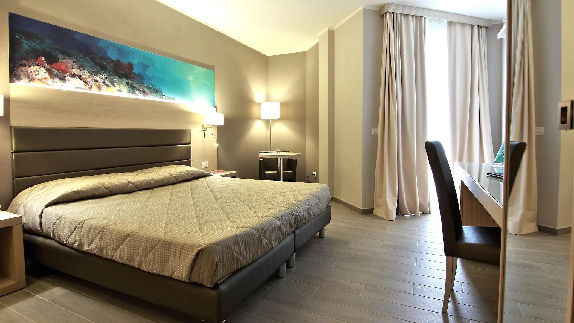 Alma Di Alghero Hotel 4*,